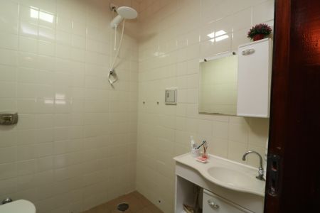 Casa à venda com 300m², 5 quartos e 2 vagasBanheiro