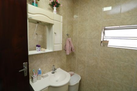 Casa à venda com 300m², 5 quartos e 2 vagasBanheiro da Suíte