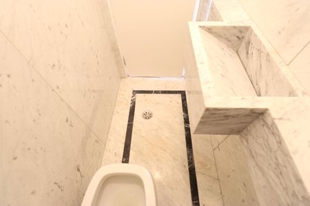 Apartamento à venda com 290m², 4 quartos e 4 vagasLavabo