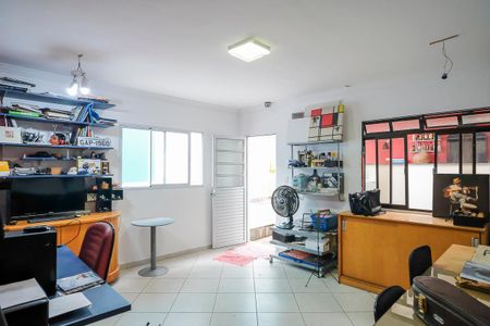 Casa à venda com 280m², 4 quartos e 5 vagasSala Atelier