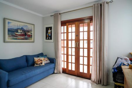 Casa à venda com 280m², 4 quartos e 5 vagasSala de TV