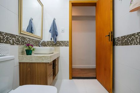 Casa à venda com 280m², 4 quartos e 5 vagasBanheiro da suíte