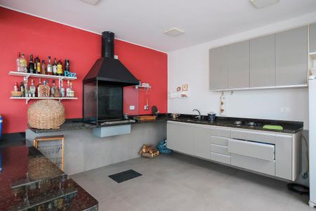 Casa à venda com 280m², 4 quartos e 5 vagasVaranda gourmet