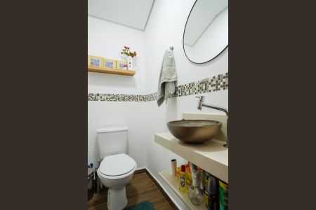 Casa à venda com 280m², 4 quartos e 5 vagasLavabo Sala