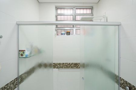 Casa à venda com 280m², 4 quartos e 5 vagasBanheiro da suíte