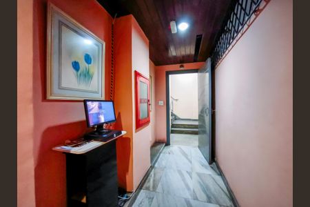 Apartamento à venda com 60m², 2 quartos e 1 vagaFachada e portaria