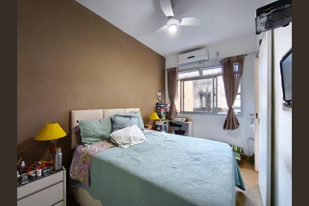 Apartamento à venda com 60m², 2 quartos e 1 vagaSuíte