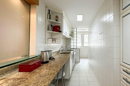Apartamento à venda com 96m², 2 quartos e 1 vaga Apartamento à venda com 96m², 2 quartos e 1 vagaCozinha