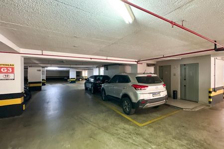 Apartamento à venda com 96m², 2 quartos e 1 vaga Apartamento à venda com 96m², 2 quartos e 1 vagaGaragem