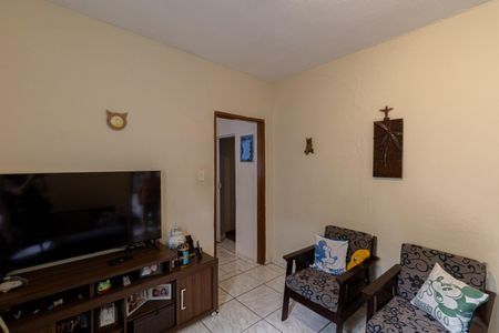 Casa à venda com 125m², 2 quartos e 2 vagas Casa à venda com 125m², 2 quartos e 2 vagasSala