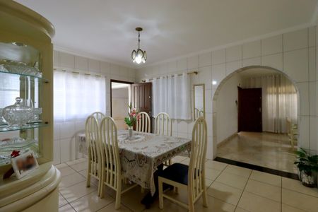 Casa à venda com 250m², 3 quartos e 4 vagasSala de Jantar