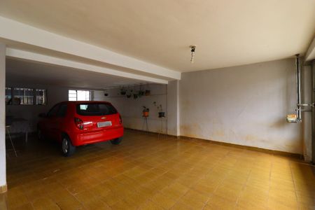 Casa à venda com 250m², 3 quartos e 4 vagasGaragem