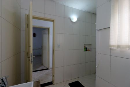 Casa à venda com 250m², 3 quartos e 4 vagasBanheiro