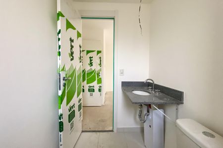 Apartamento à venda com 56m², 2 quartos e 1 vaga Apartamento à venda com 56m², 2 quartos e 1 vagaBanheiro