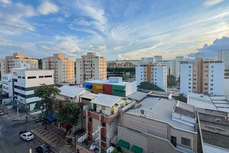 Apartamento à venda com 113m², 3 quartos e 3 vagas Apartamento à venda com 113m², 3 quartos e 3 vagasVista