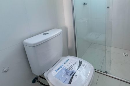 Apartamento à venda com 113m², 3 quartos e 3 vagas Apartamento à venda com 113m², 3 quartos e 3 vagasBanheiro da Suíte