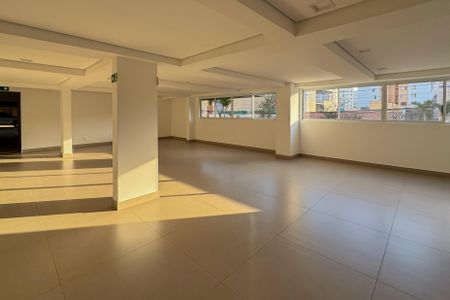 Apartamento à venda com 113m², 3 quartos e 3 vagas Apartamento à venda com 113m², 3 quartos e 3 vagasÁrea comum - Salão de festas