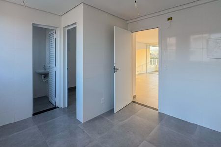 Apartamento à venda com 113m², 3 quartos e 3 vagas Apartamento à venda com 113m², 3 quartos e 3 vagasCozinha
