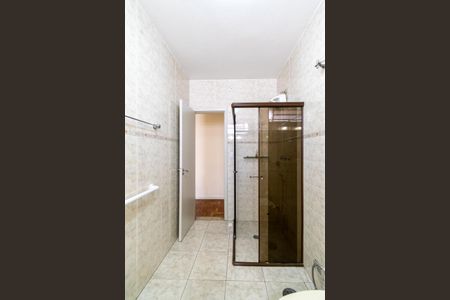 Casa à venda com 240m², 4 quartos e 3 vagas Casa à venda com 240m², 4 quartos e 3 vagasBanheiro Social