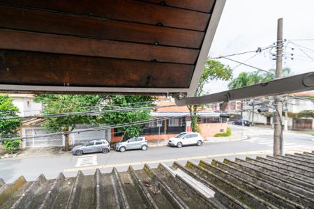 Casa à venda com 240m², 4 quartos e 3 vagas Casa à venda com 240m², 4 quartos e 3 vagasVista do Quarto 3