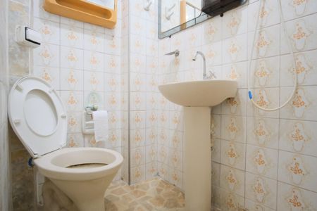 Casa à venda com 75m², 2 quartos e sem vagaBanheiro