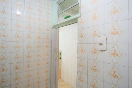 Casa à venda com 75m², 2 quartos e sem vagaBanheiro