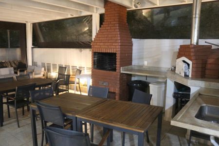 Apartamento à venda com 70m², 2 quartos e 1 vagaÁrea comum - Churrasqueira