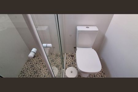 Casa à venda com 330m², 3 quartos e 7 vagasBanheiro Suíte 1