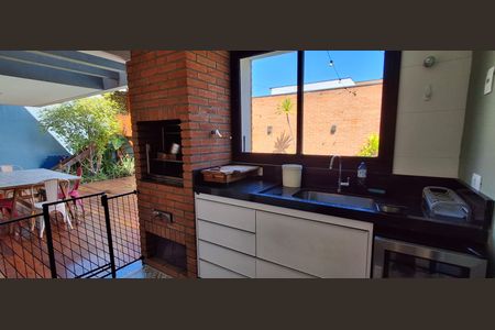 Casa à venda com 330m², 3 quartos e 7 vagasÁrea gourmet