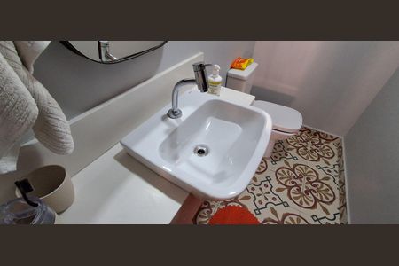 Casa à venda com 330m², 3 quartos e 7 vagasLavabo