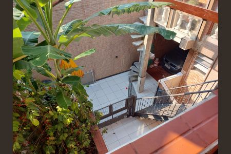 Casa à venda com 240m², 2 quartos e 3 vagasQuintal