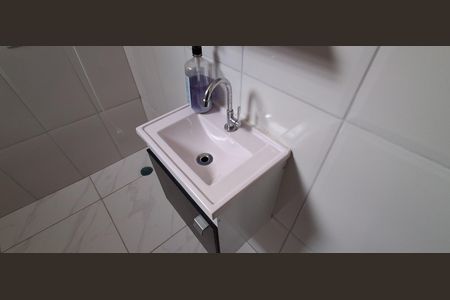 Casa à venda com 240m², 2 quartos e 3 vagasBanheiro Social