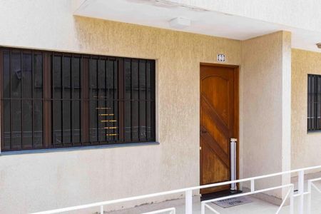 Casa de condomínio à venda com 140m², 3 quartos e 2 vagas Casa de condomínio à venda com 140m², 3 quartos e 2 vagasEntrada