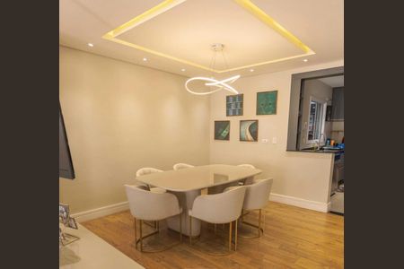 Casa de condomínio à venda com 140m², 3 quartos e 2 vagas Casa de condomínio à venda com 140m², 3 quartos e 2 vagasSala