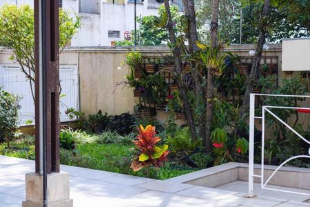 Casa de condomínio à venda com 140m², 3 quartos e 2 vagas Casa de condomínio à venda com 140m², 3 quartos e 2 vagasEntrada