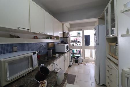 Apartamento à venda com 186m², 3 quartos e 2 vagasCozinha