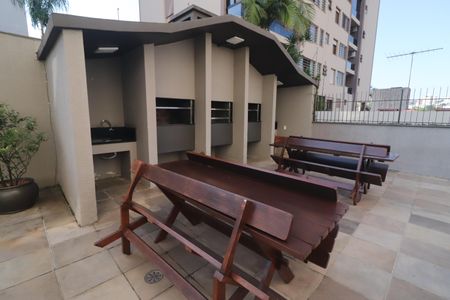 Apartamento à venda com 186m², 3 quartos e 2 vagasChurrasqueira