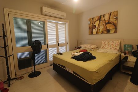 Apartamento à venda com 186m², 3 quartos e 2 vagasQuarto 02
