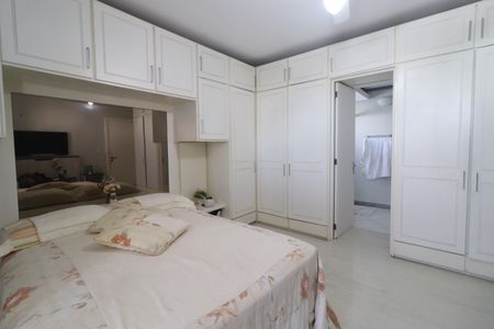Apartamento à venda com 186m², 3 quartos e 2 vagasSuíte