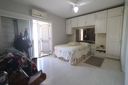 Apartamento à venda com 186m², 3 quartos e 2 vagasSuíte