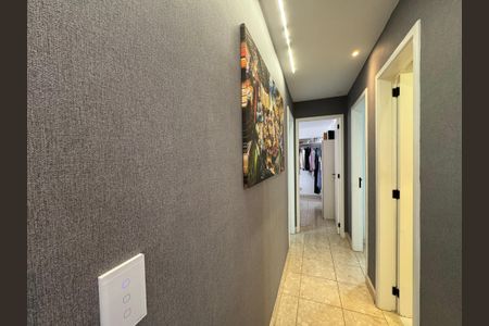 Apartamento à venda com 96m², 3 quartos e 2 vagas Apartamento à venda com 96m², 3 quartos e 2 vagasCorredor