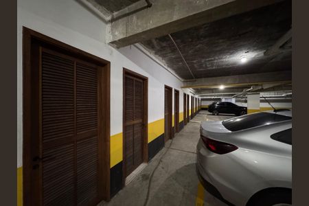Apartamento à venda com 96m², 3 quartos e 2 vagas Apartamento à venda com 96m², 3 quartos e 2 vagasÁrea comum - Garagem