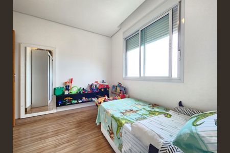 Apartamento à venda com 147m², 3 quartos e 3 vagas Apartamento à venda com 147m², 3 quartos e 3 vagasQuarto