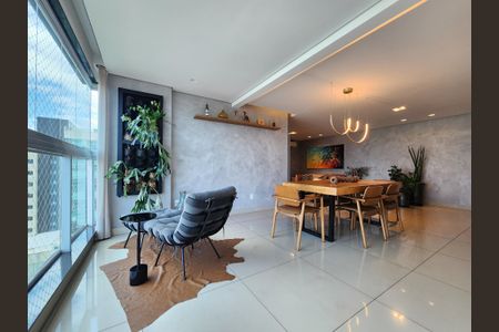 Apartamento à venda com 147m², 3 quartos e 3 vagas Apartamento à venda com 147m², 3 quartos e 3 vagasSala