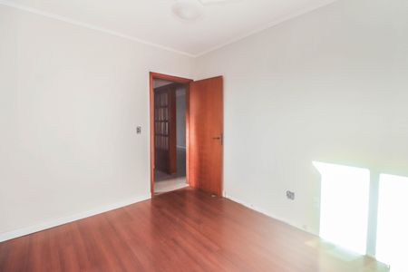 Apartamento à venda com 156m², 3 quartos e 2 vagas Apartamento à venda com 156m², 3 quartos e 2 vagasQuarto 1