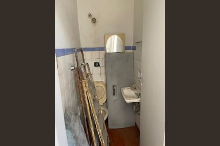 Casa à venda com 327m², 5 quartos e 5 vagas Casa à venda com 327m², 5 quartos e 5 vagasFoto 28