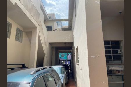 Casa à venda com 327m², 5 quartos e 5 vagas Casa à venda com 327m², 5 quartos e 5 vagasFoto 31