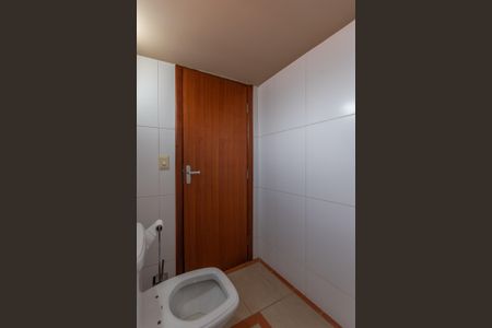 Casa à venda com 150m², 3 quartos e 3 vagas Casa à venda com 150m², 3 quartos e 3 vagasBanheiro Terraço