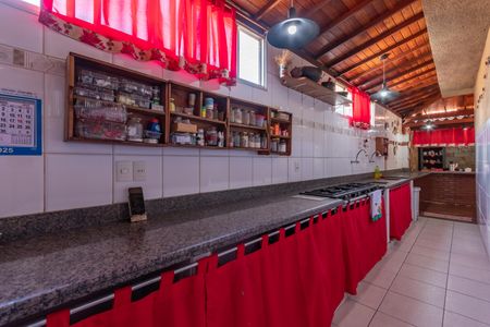 Casa à venda com 150m², 3 quartos e 3 vagas Casa à venda com 150m², 3 quartos e 3 vagasÁrea de Serviço 1