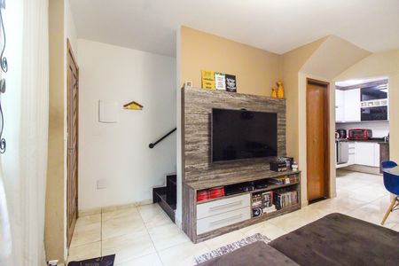 Casa de condomínio à venda com 56m², 2 quartos e 1 vaga Casa de condomínio à venda com 56m², 2 quartos e 1 vagaSala